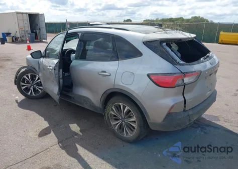 2022 Ford Escape Se z USA, uszkodzony, nr VIN 1FMCU9G67NUB87877